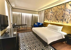 Camera Exclusive | 1 camera, minibar, una cassaforte in camera, una scrivania