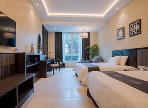 Minibar, in-room safe, desk, soundproofing - Bangi Resort Hotel (Bandar Baru Bangi)