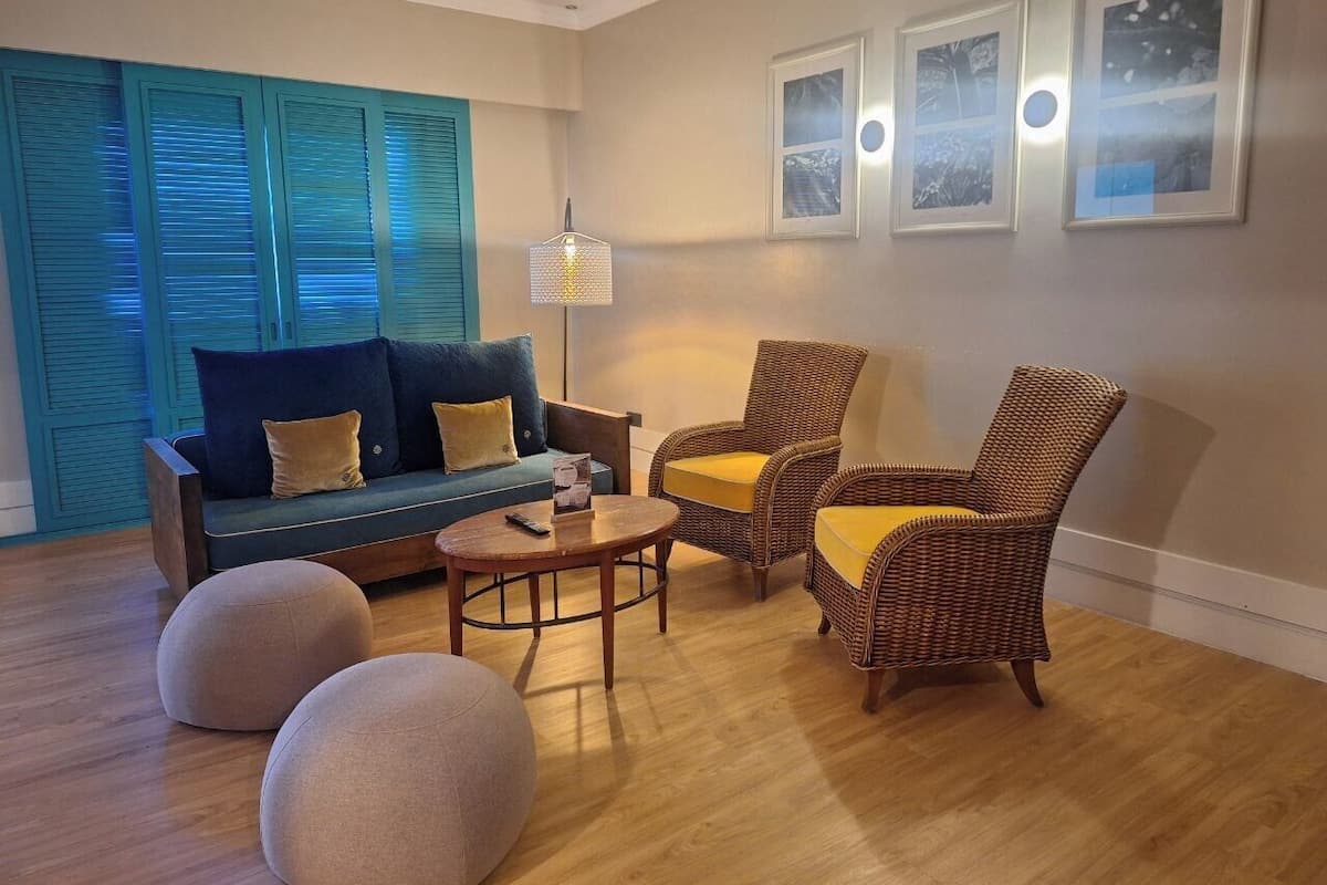 Suite Room | 1 bedroom, minibar, in-room safe, desk