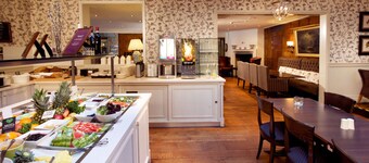 Home Hotel Bastion
