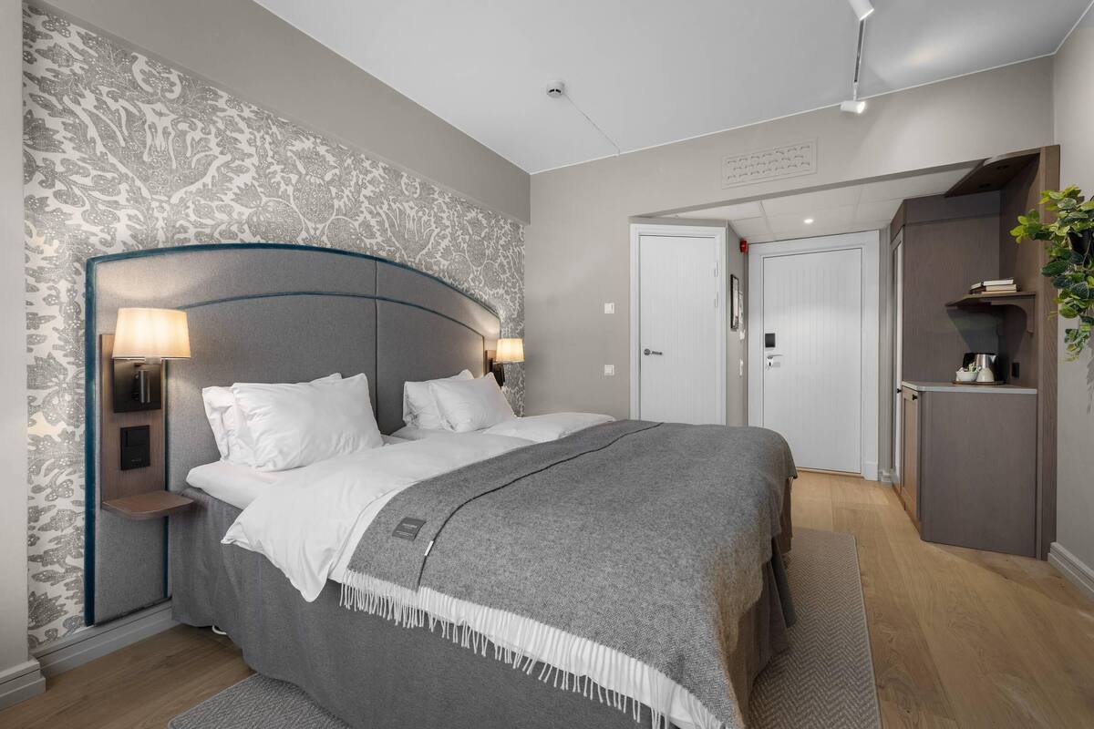 Chambre Standard, 2 lits une place | Bureau, rideaux occultants, draps fournis