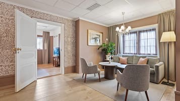 Suite, 1 Double Bed, Non Smoking