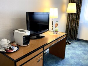 Comfort Double Room | Television