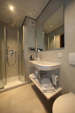Room - Hotel Bären (Gaertringen)