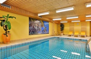 Una piscina techada