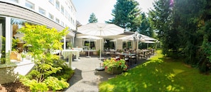 Sundeck
