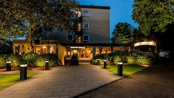 Front of property - evening/night