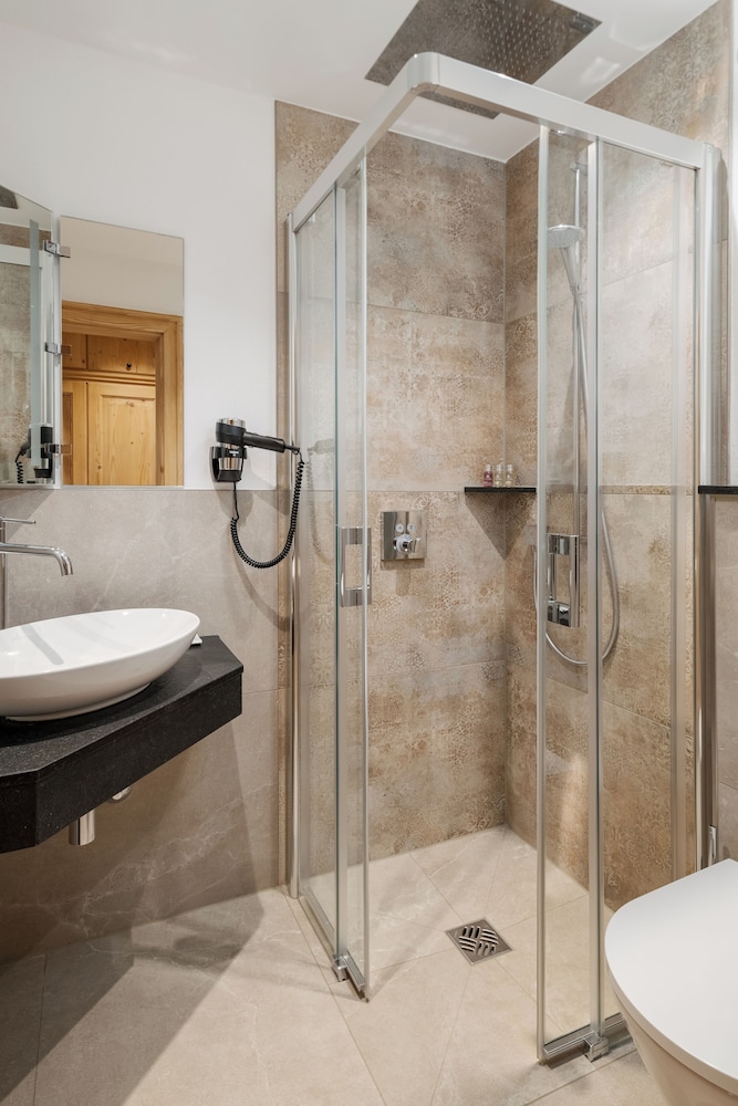 Hotel Gut Ising by null