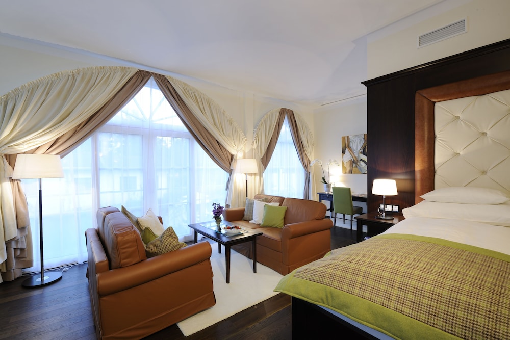 Hotel Gut Ising by null
