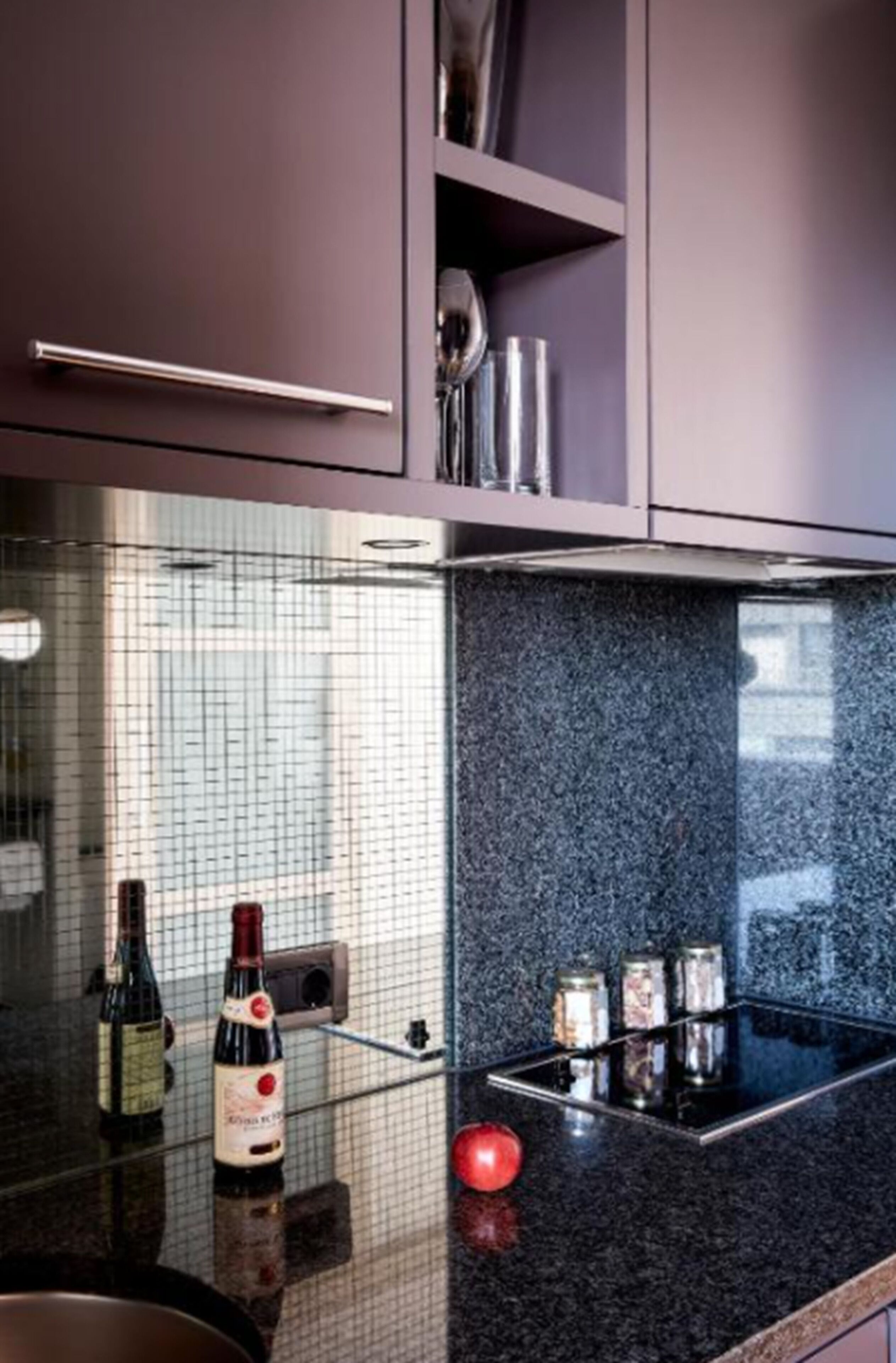 fridge, coffee/tea maker, cookware/dishes/utensils