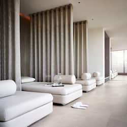 Couples treatment rooms, sauna, steam room, body treatments