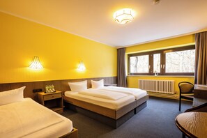Triple Room - Motel & Rasthof Grunewald (Berlin)
