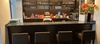 Montree Hotel