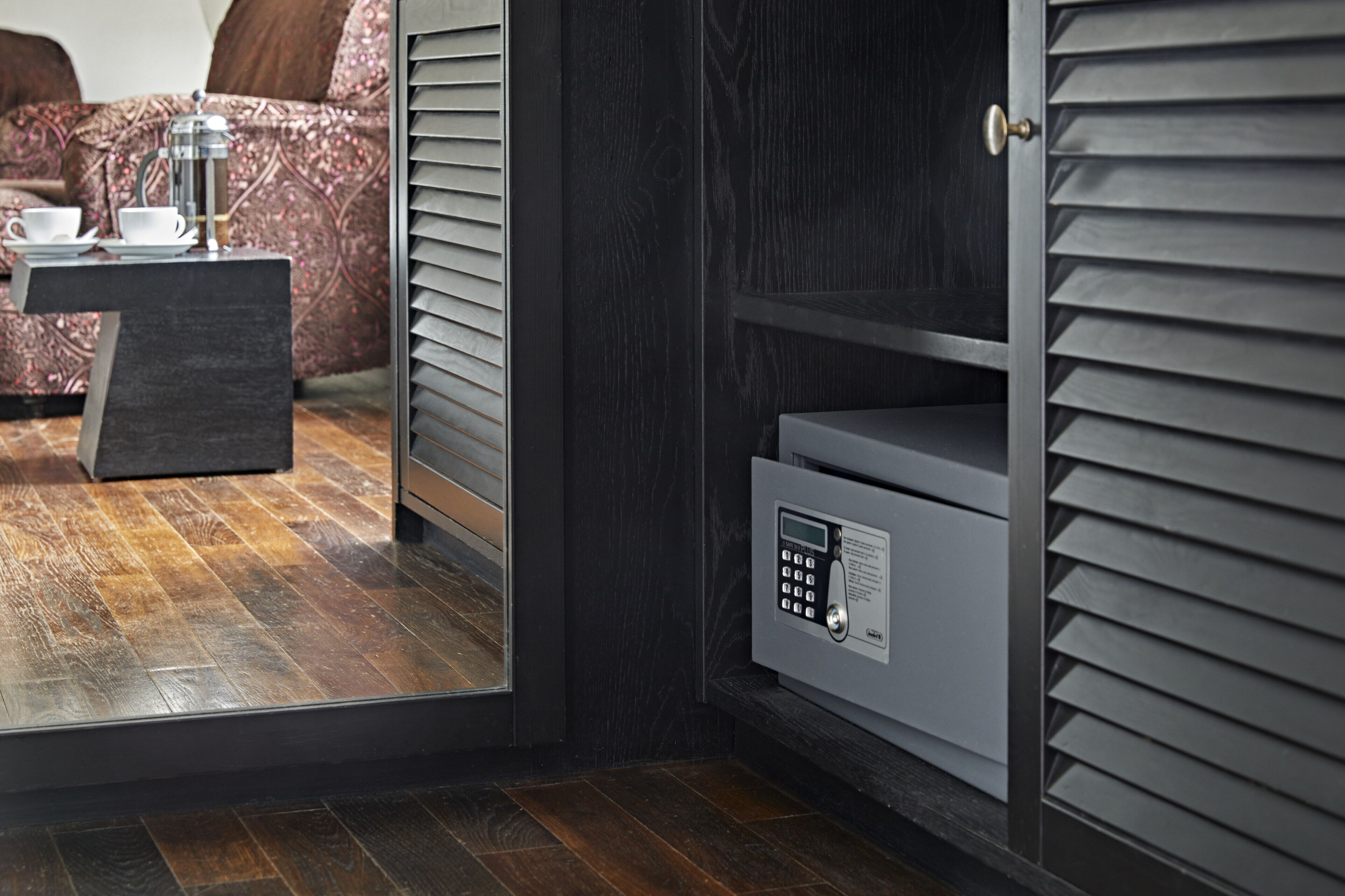 superior double room, 1 king bed | premium bedding, in-room safe, individually furnished