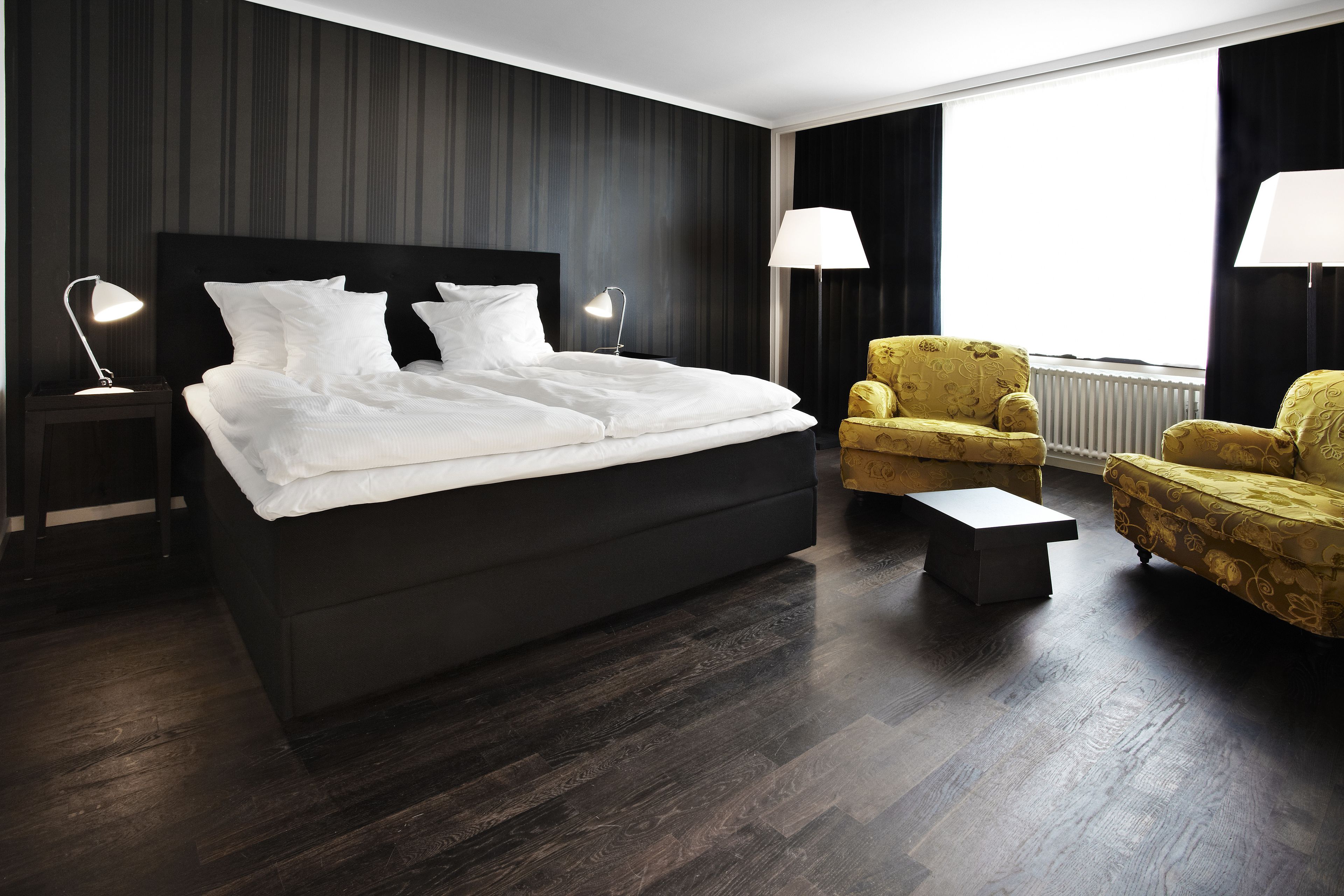 superior double room, 1 king bed | premium bedding, in-room safe, individually furnished