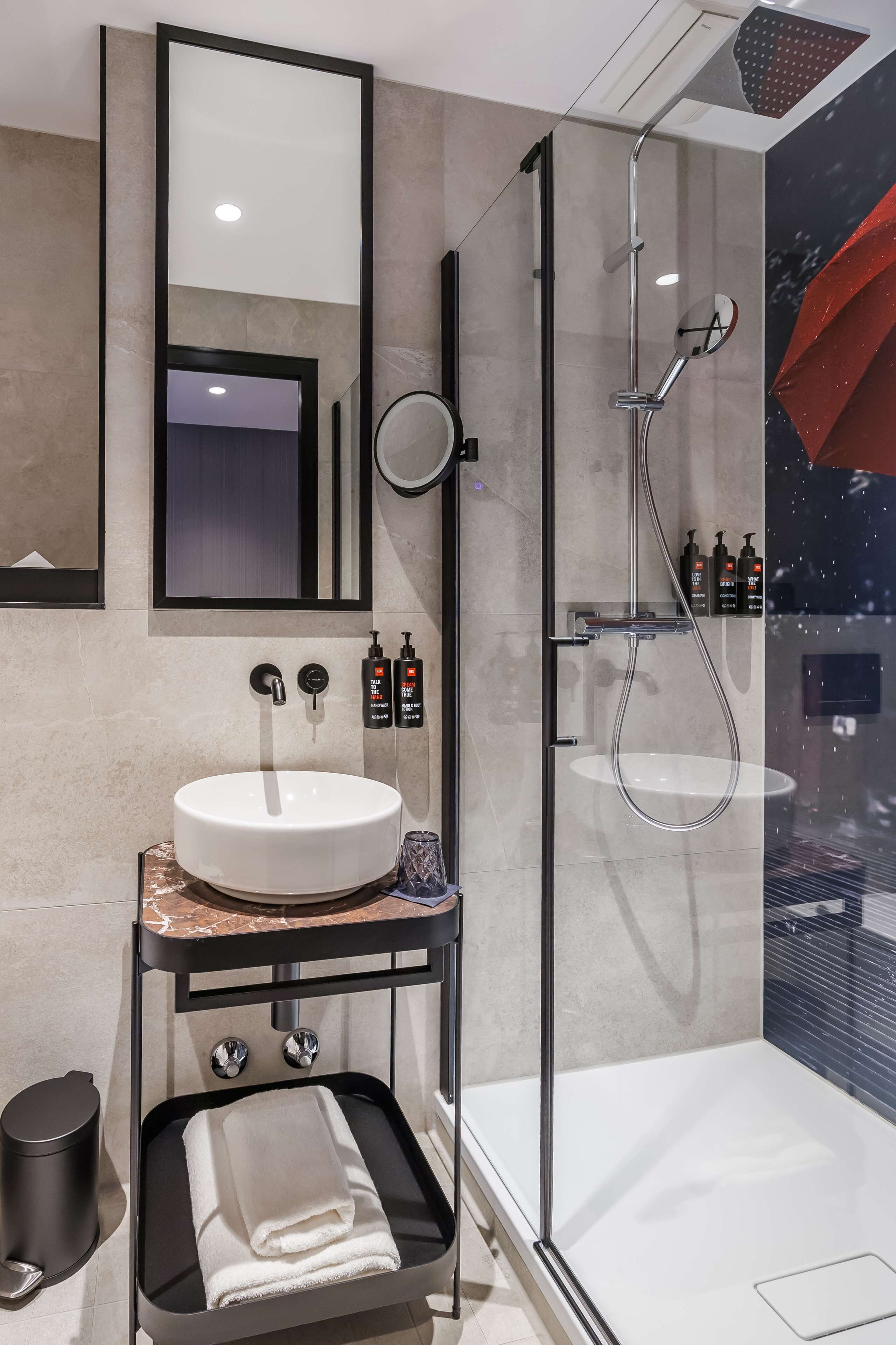 Foto - Radisson RED Berlin Kudamm