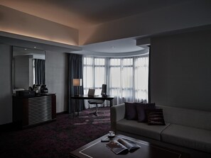 Egyptian cotton sheets, premium bedding, down duvets - Pullman Hanoi Hotel (Hanoi)