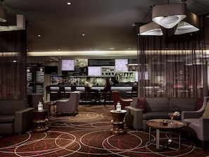 Serves brunch and happy hour - Pullman Hanoi Hotel (Hanoi)