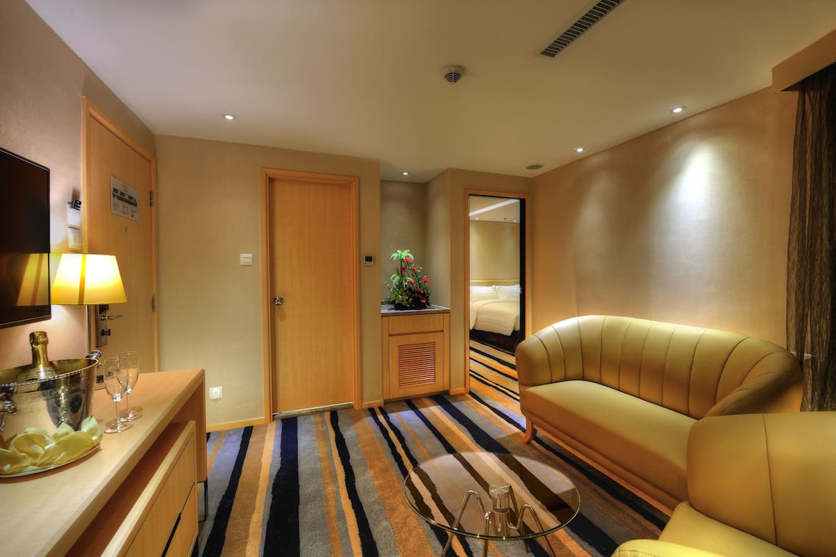 Suite