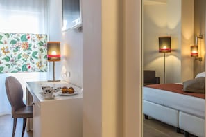 Double Room, 1 Double Bed