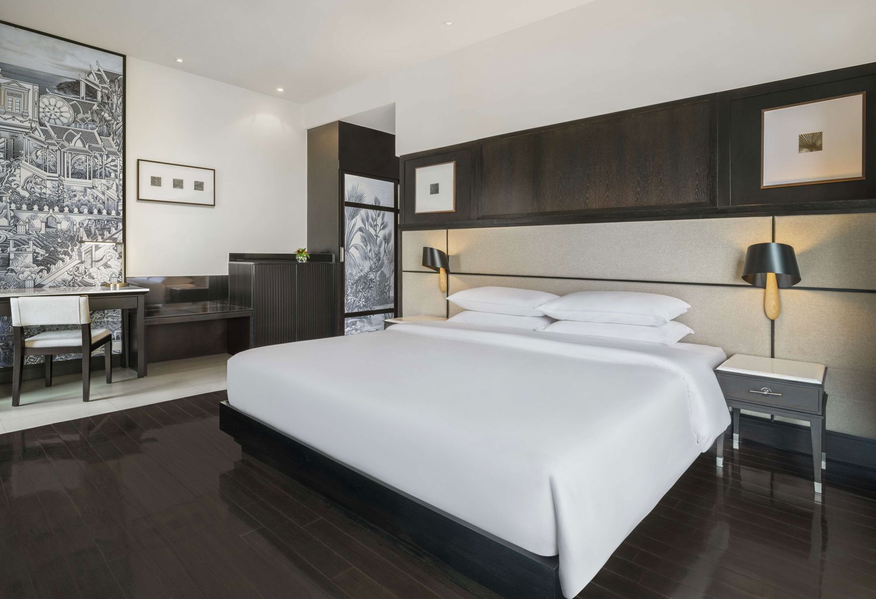 Minibar, in-room safe, desk, laptop workspace