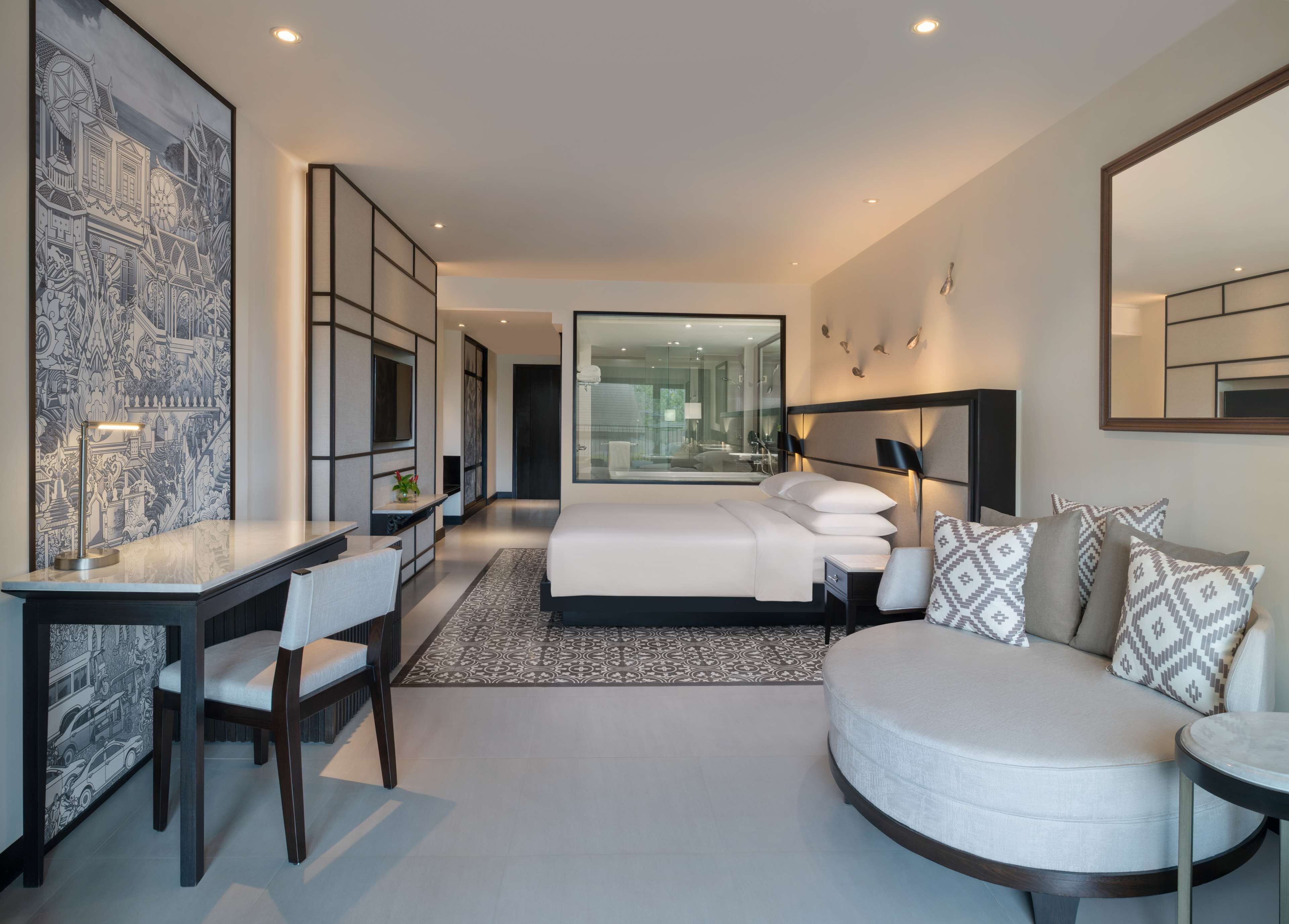 1 bedroom, minibar, in-room safe, desk