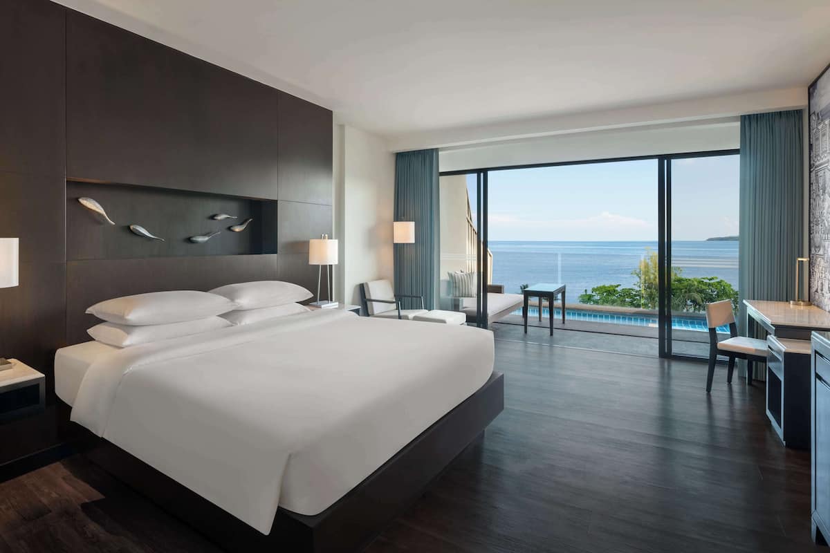 Room, 1 King Bed (Plunge Pool)