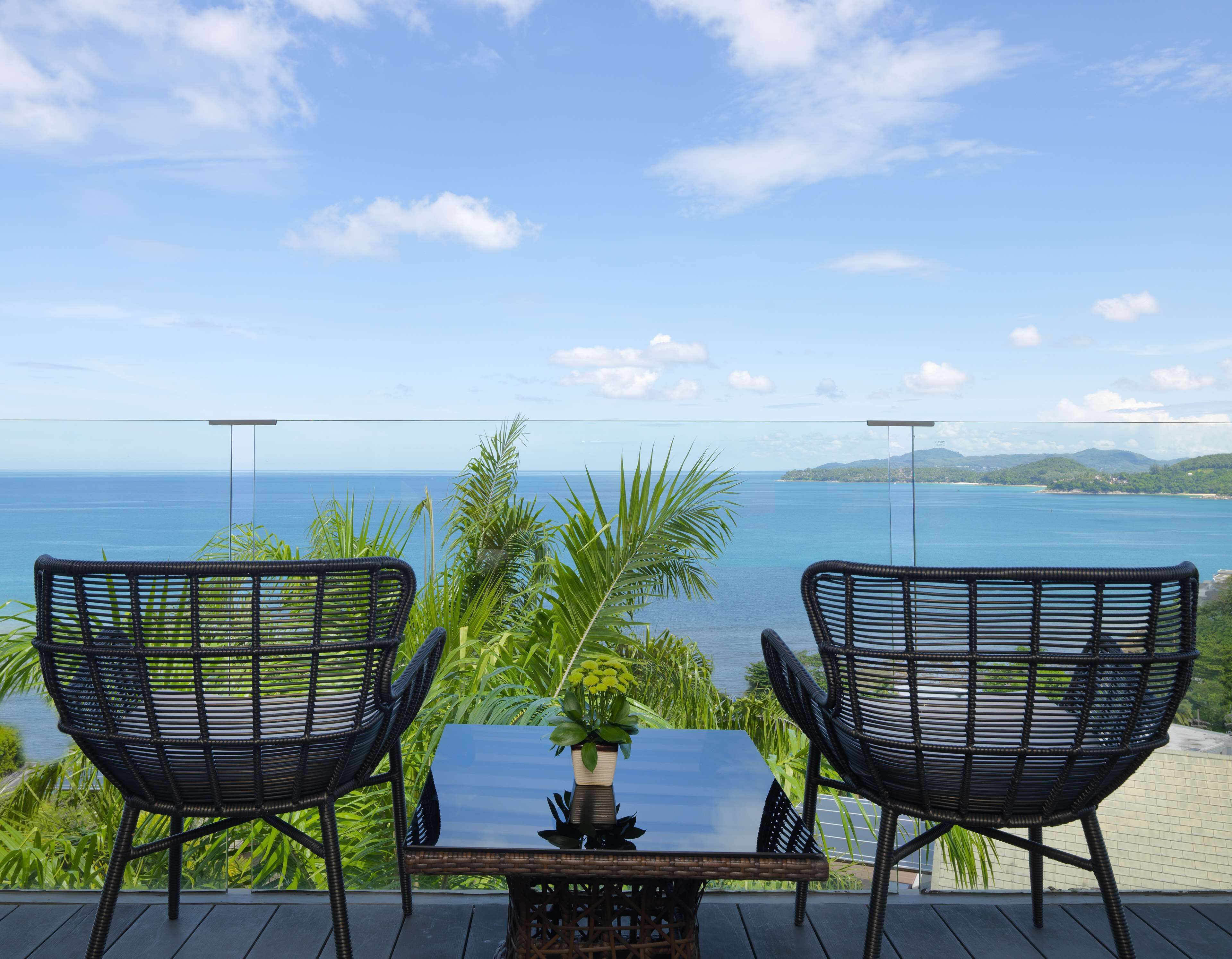 Suite, 1 cama King size, vista al océano (Hilltop) | Vista a la playa o el mar