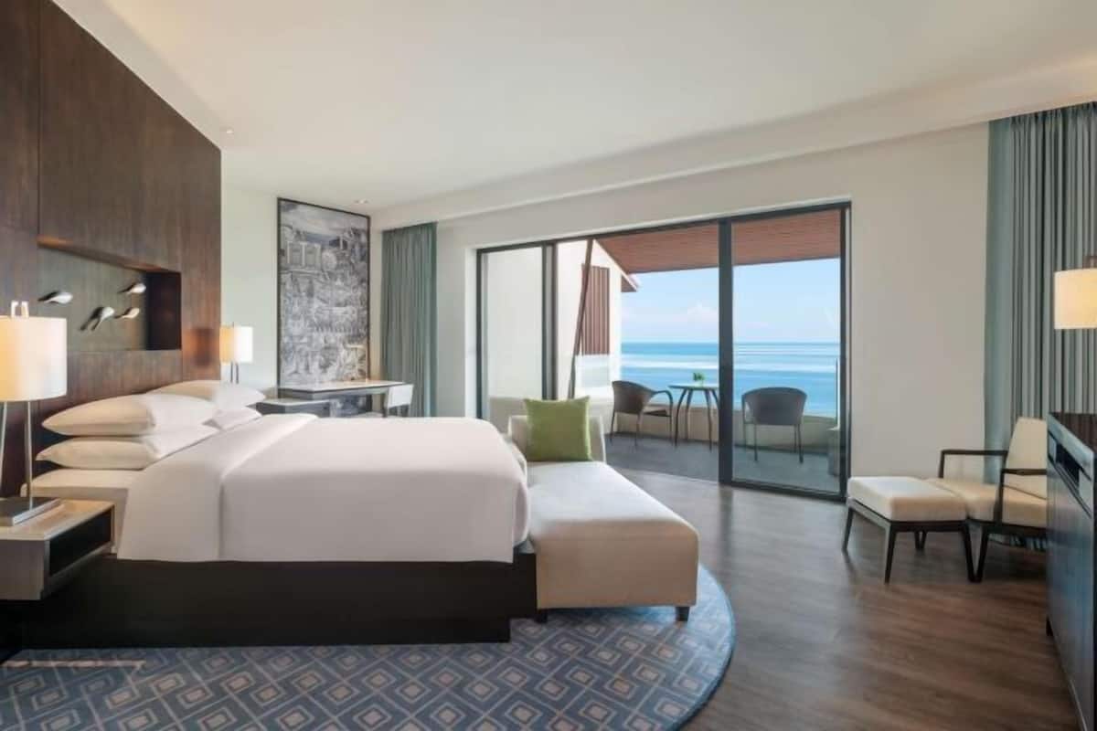 1 bedroom, minibar, in-room safe, desk