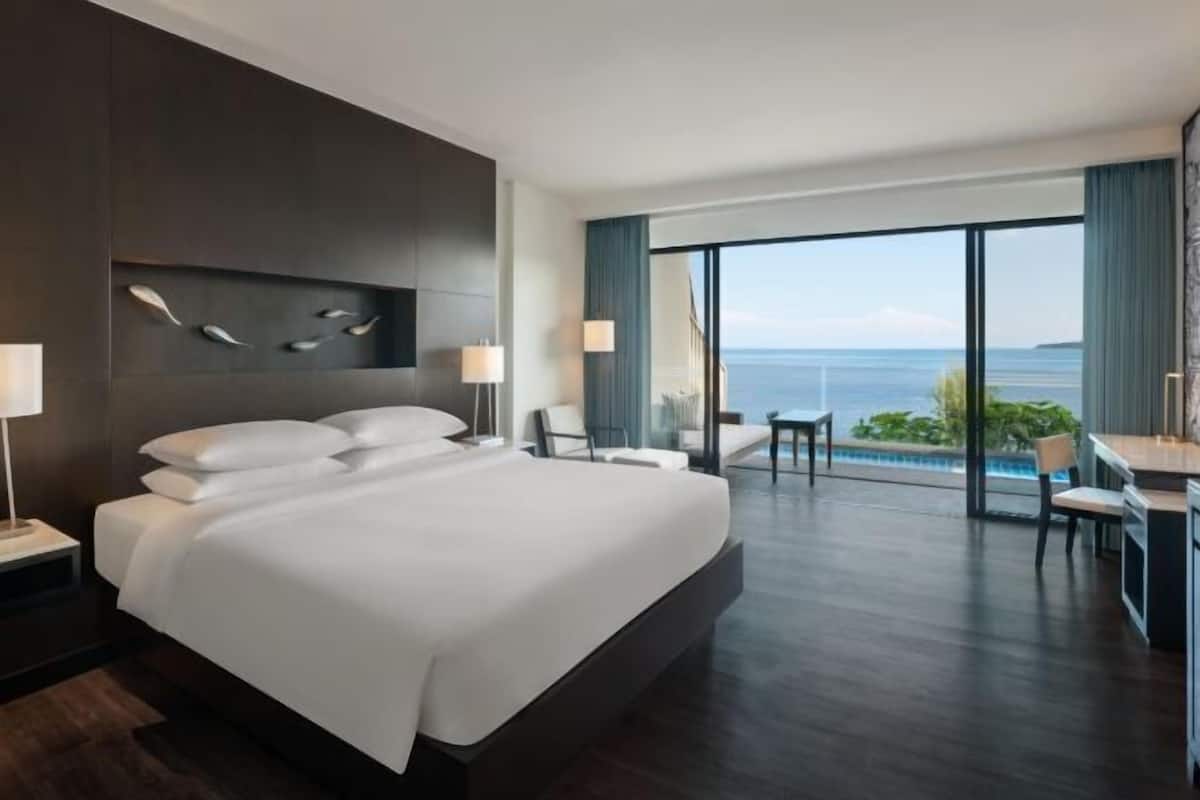 1 bedroom, minibar, in-room safe, desk