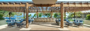 Outdoor pool, free cabanas, pool umbrellas