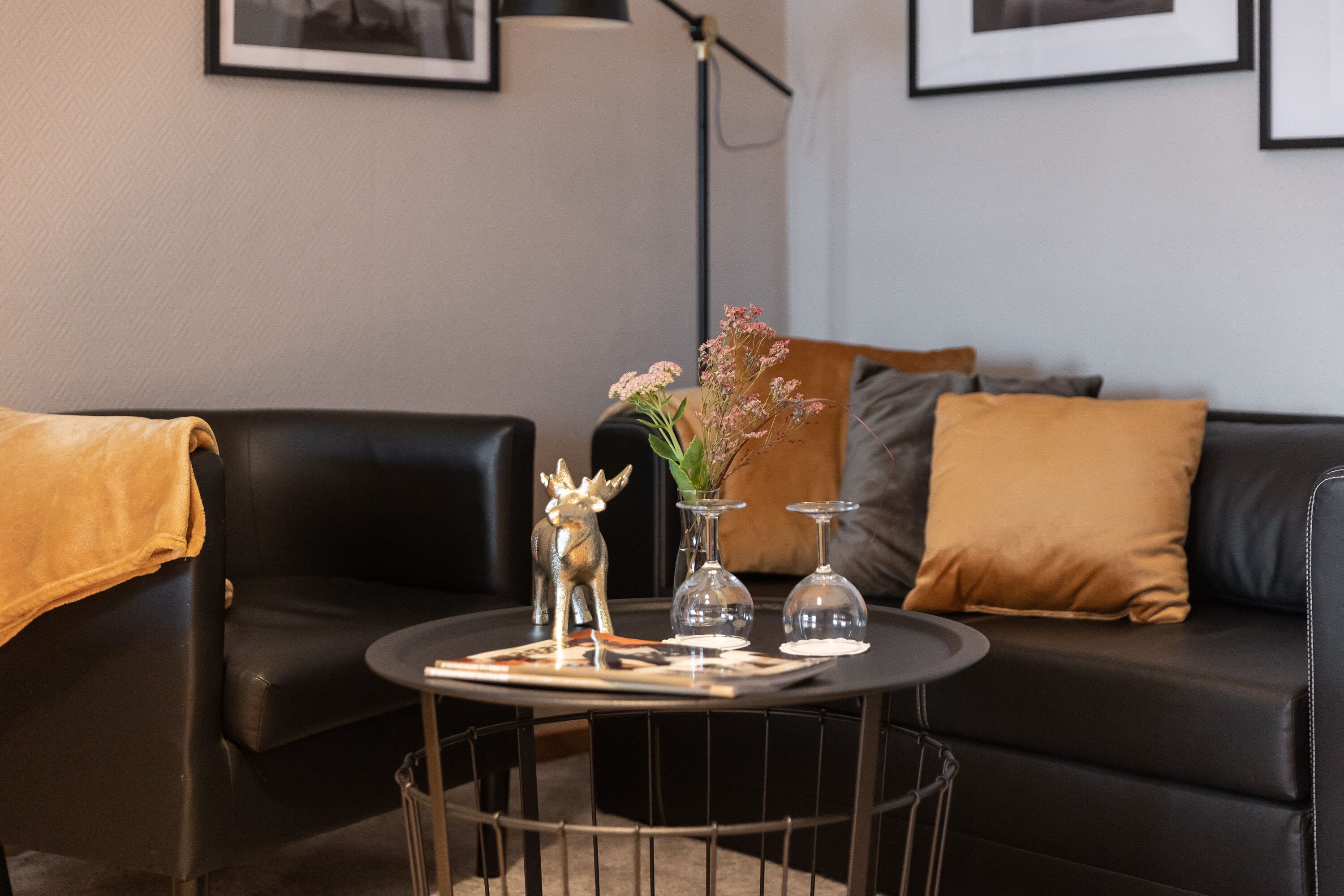 business twin room | 1 bedroom, individually decorated, individually furnished