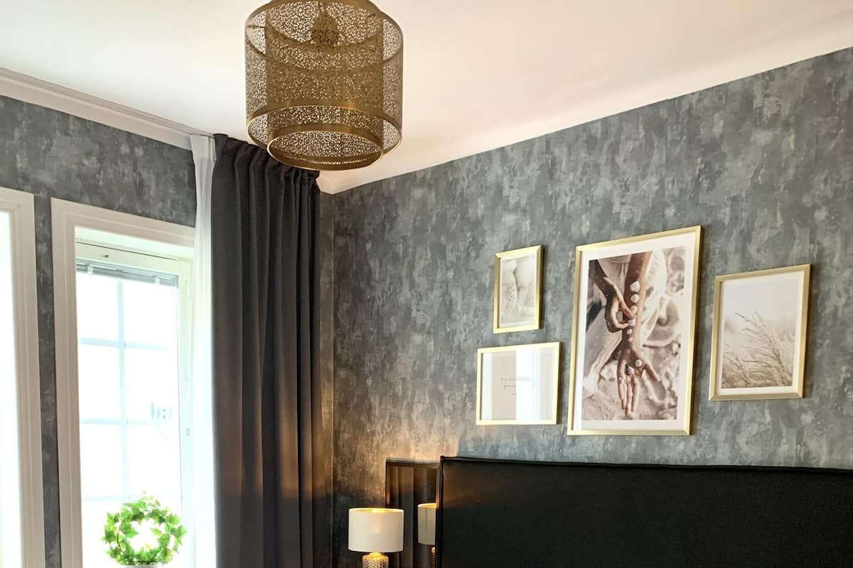 Habitación triple | Decoración personalizada y muebles diferentes