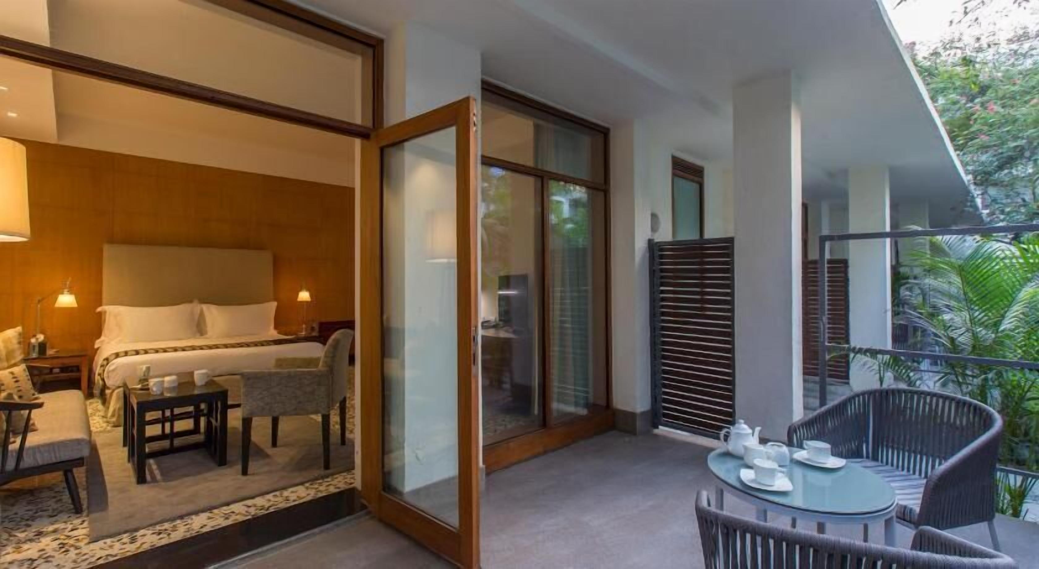 Premium bedding, down comforters, memory foam beds, minibar