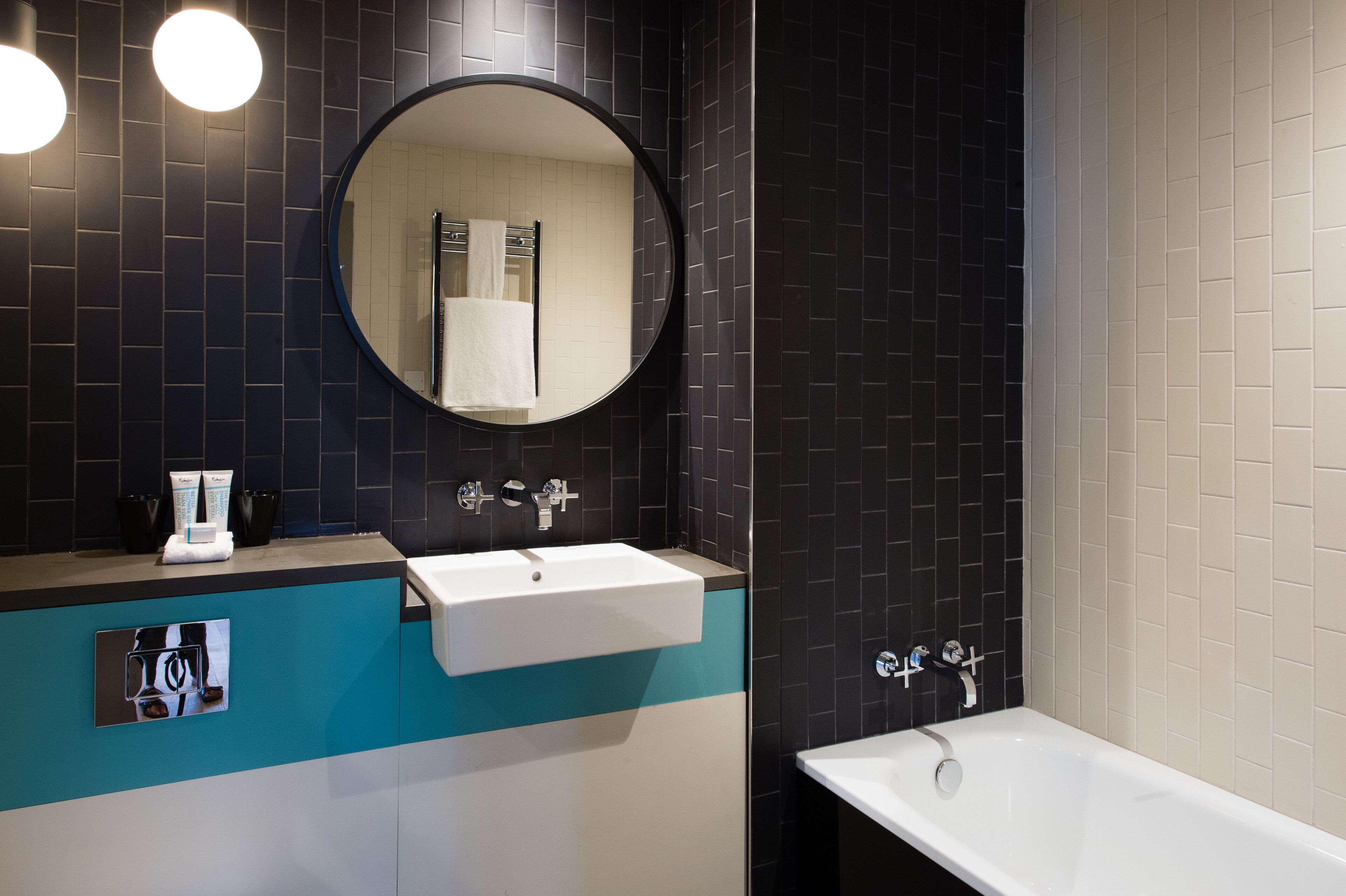 suite | bathroom | free toiletries, hair dryer, towels, soap