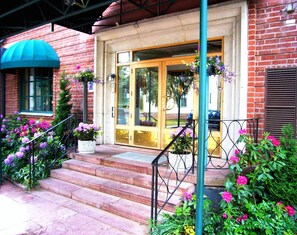 Property entrance - Mora Hotell & Spa (Mora)