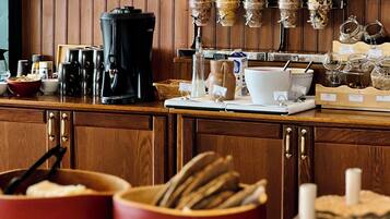Petit déjeuner buffet compris tous les jours