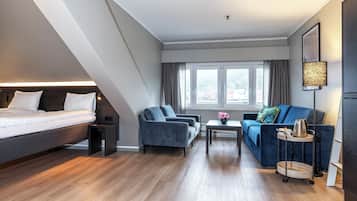 Minibar, skrivebord, strykejern/-brett og wi-fi (inkludert)