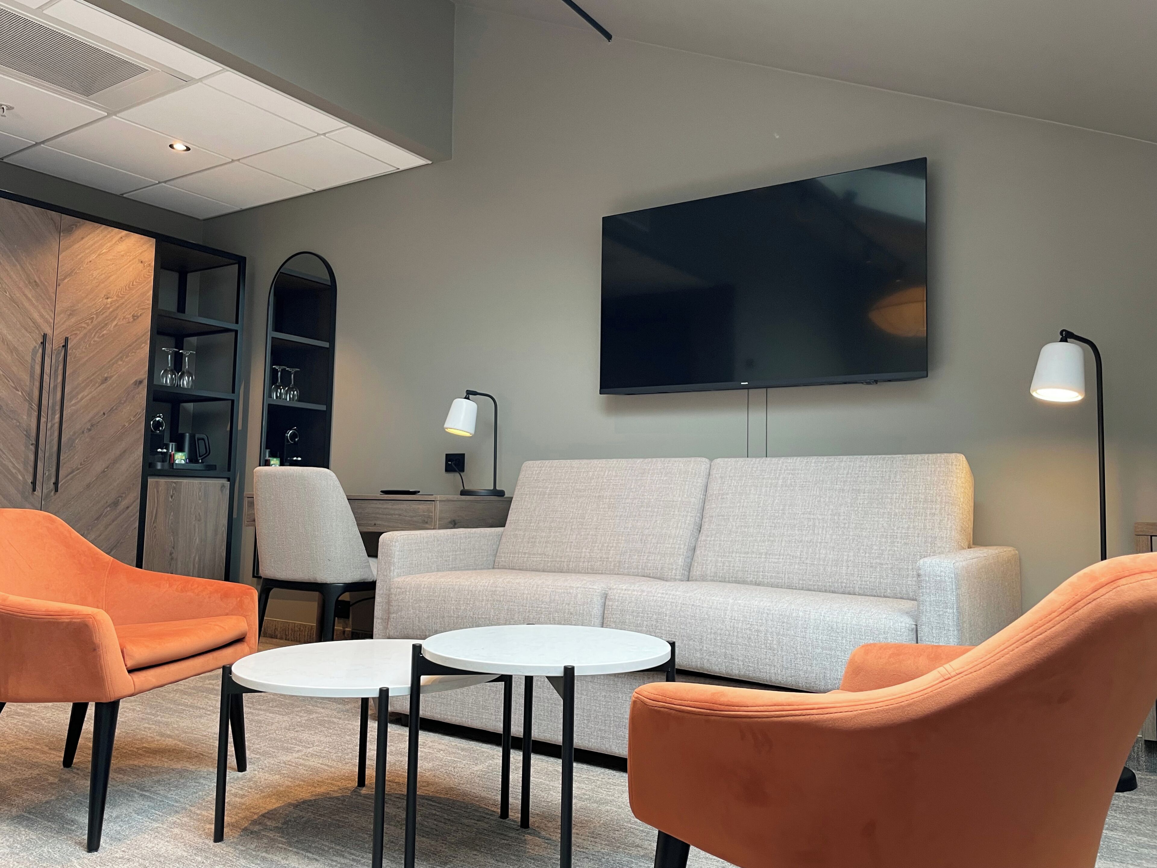 premium double loft | 1 bedroom, pillow-top beds, in-room safe, desk