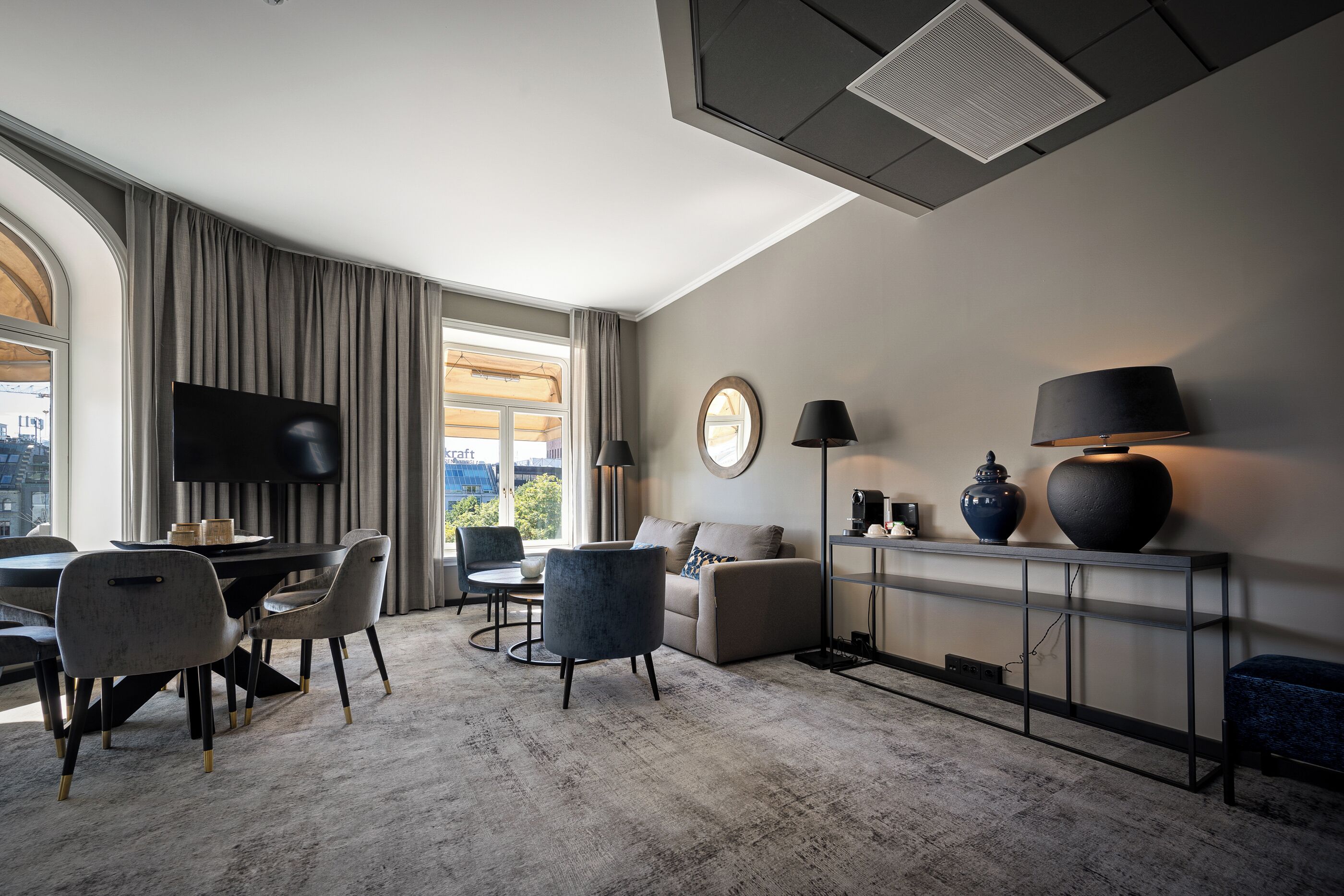 suite, 1 king bed, city view | view from room