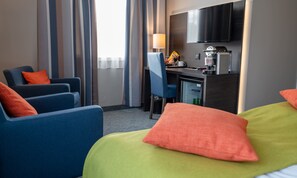Superior-Zimmer, Nichtraucher | Schreibtisch, schallisolierte Zimmer, Babybetten, Zustellbetten
