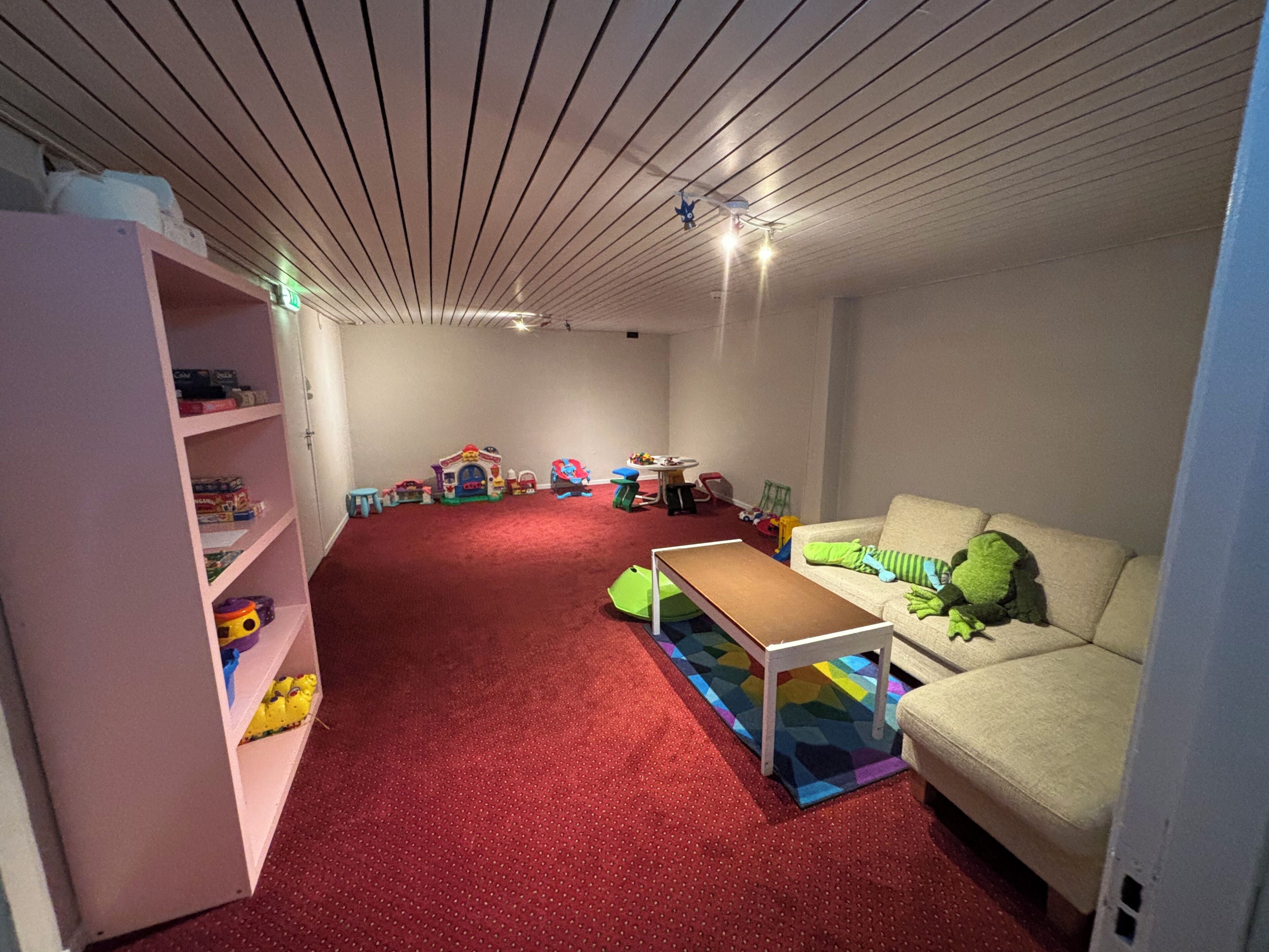 children’s play area – indoor