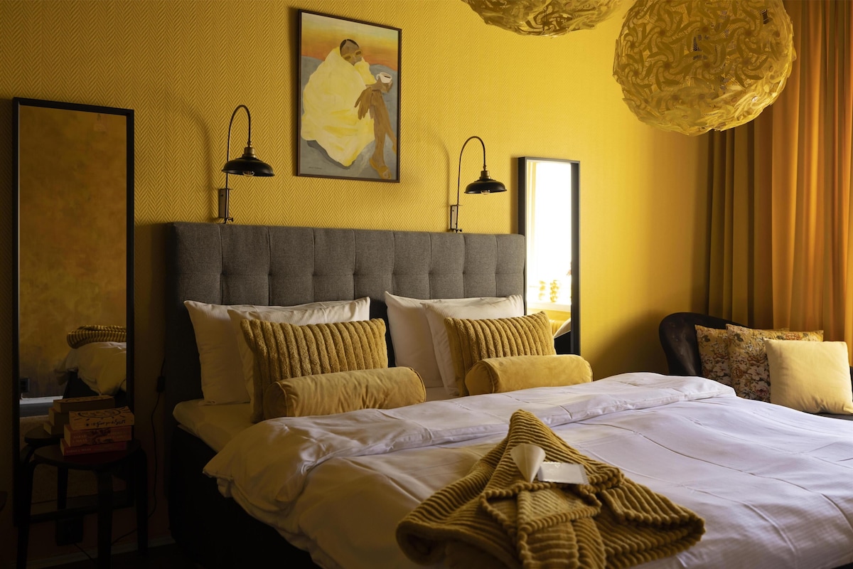Habitación estándar, 1 cama King size, para no fumadores | Ropa de cama de alta calidad, minibar, escritorio y cortinas blackout