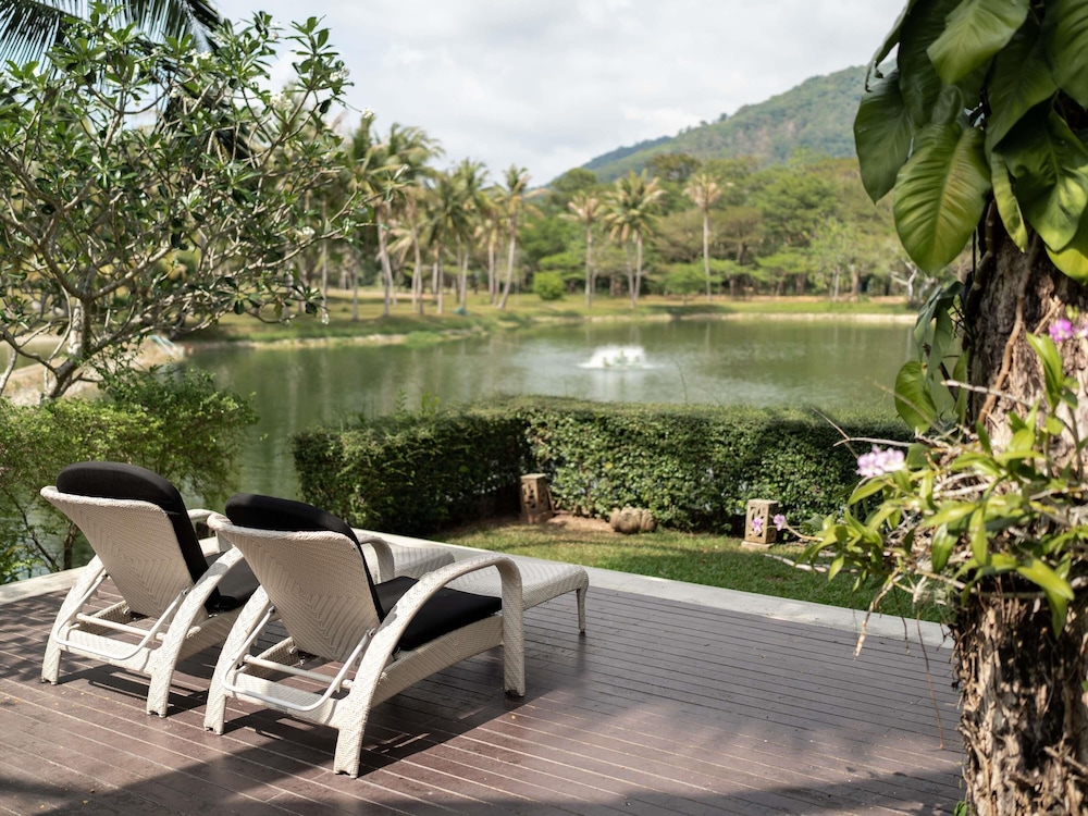 Hilton Phuket Arcadia Resort & Spa by null