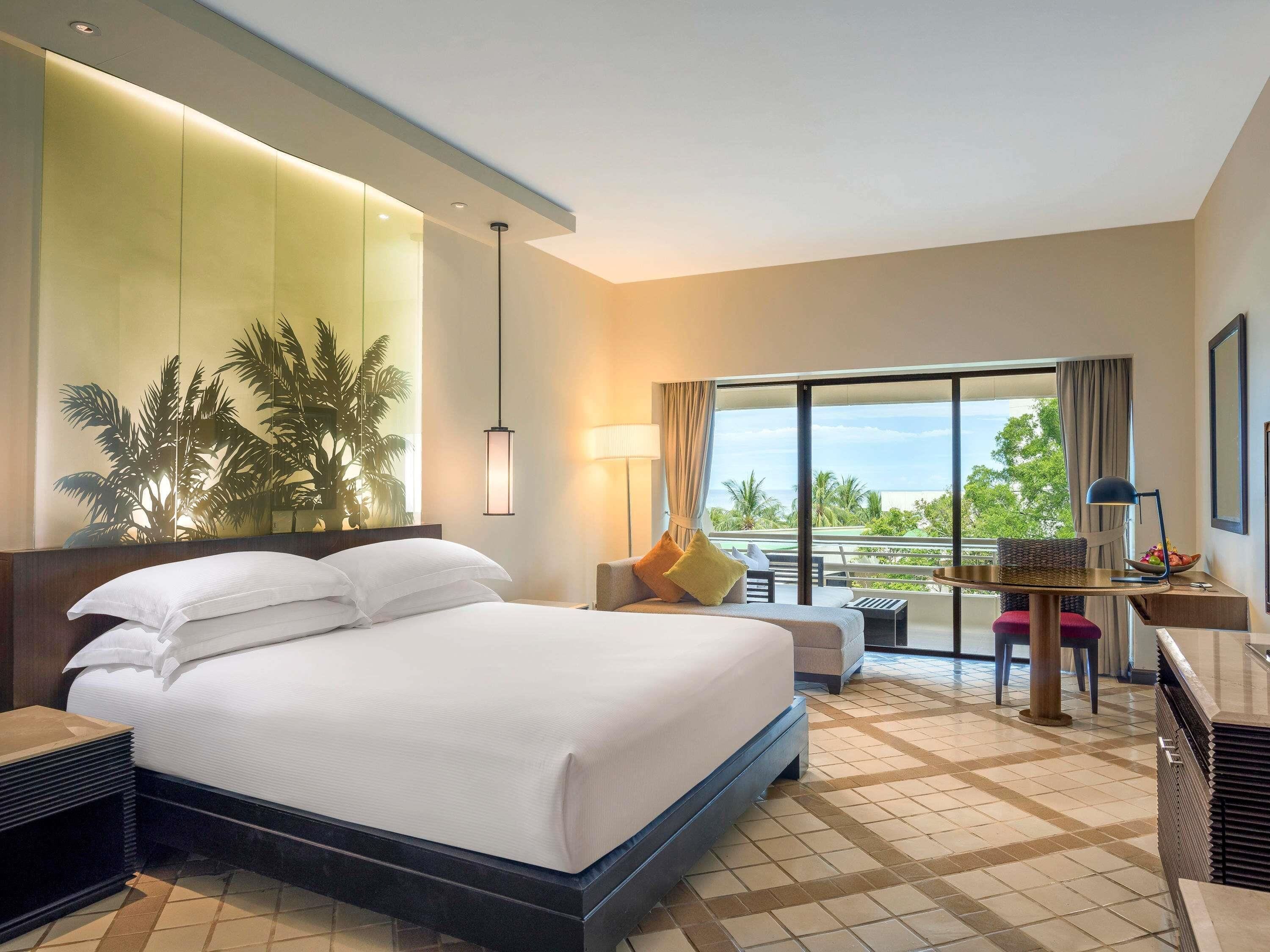 Ropa de cama de alta calidad y minibar 