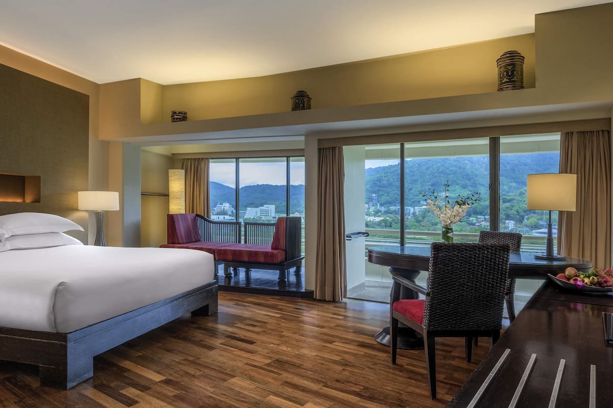 Junior Suite, 1 Double Bed, Garden View
