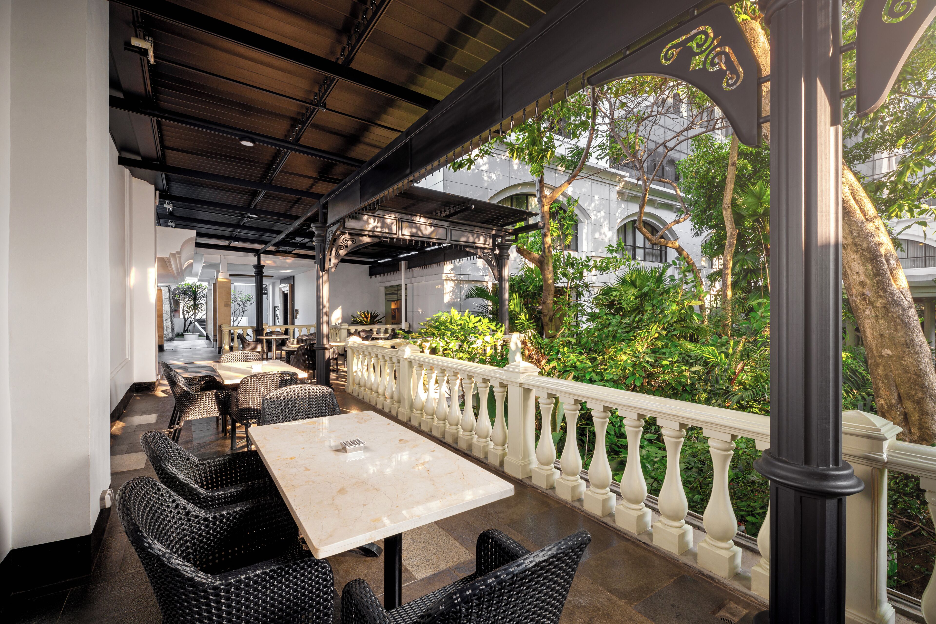 供应晚餐，国际美食