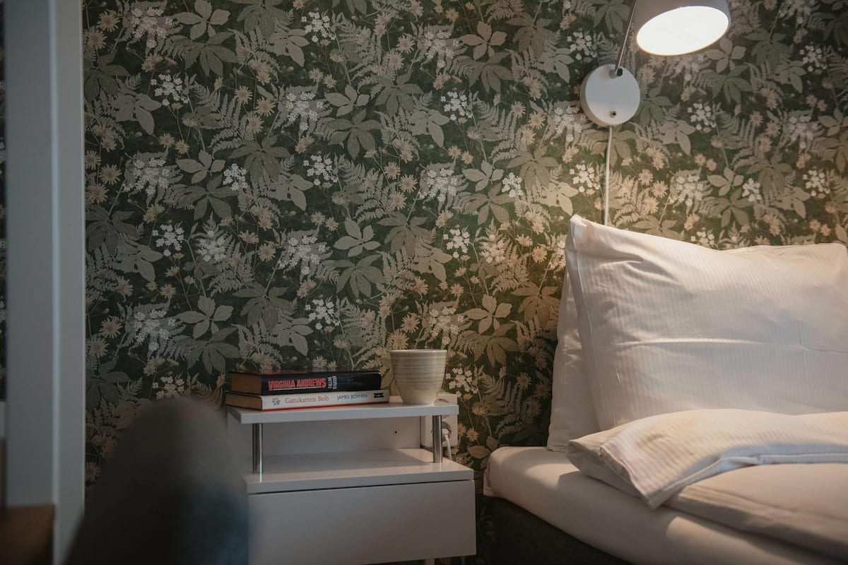 Double Room (Compact)