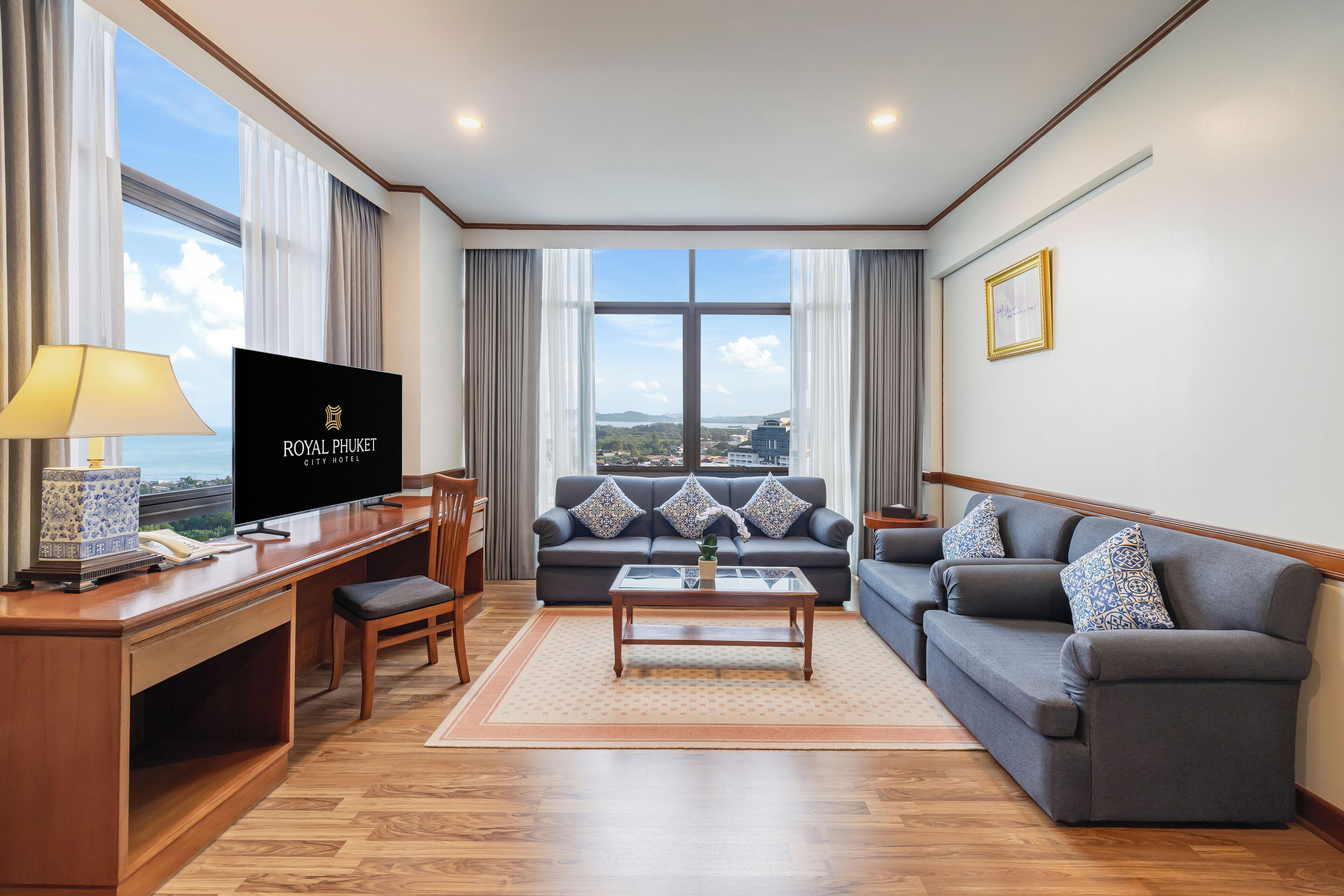 Photo - Royal Phuket City Hotel