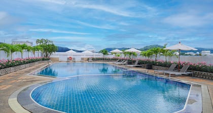 Royal Phuket City Hotel